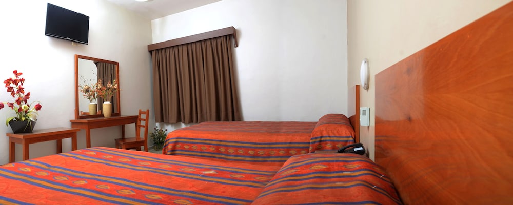 Hotel Delfines 26/65