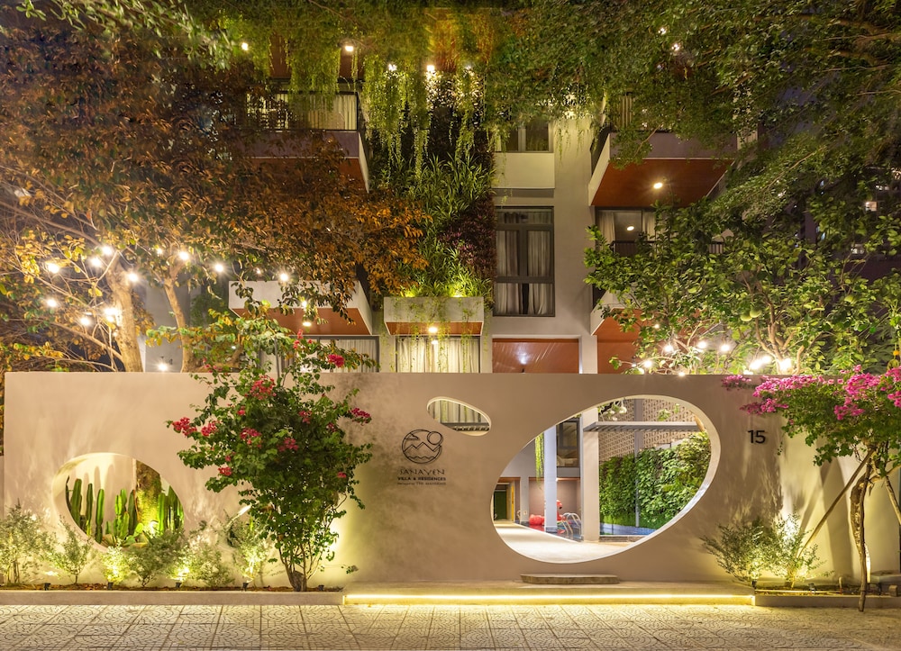 Sanayen Villa & Residences 41/50