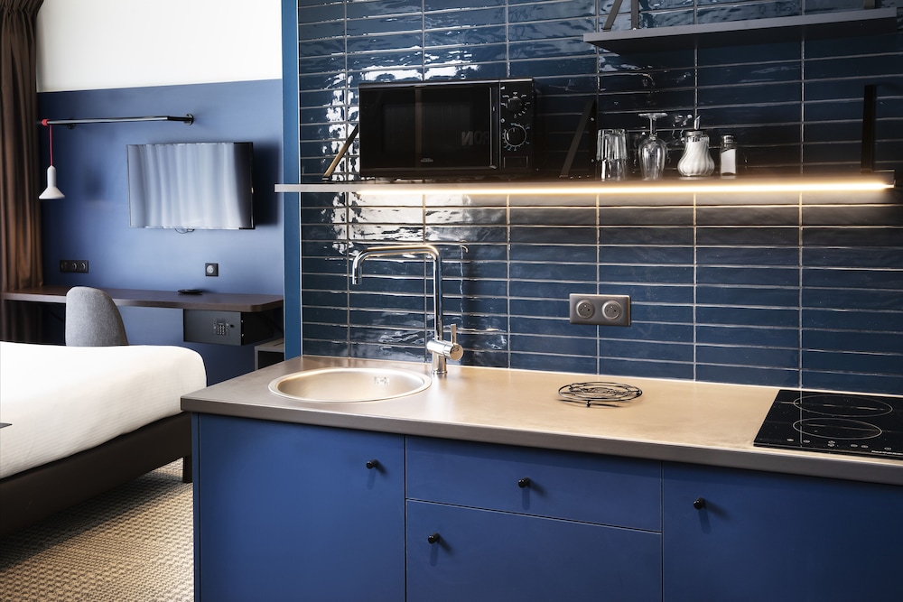 Hotel Le Bugatti 26/64