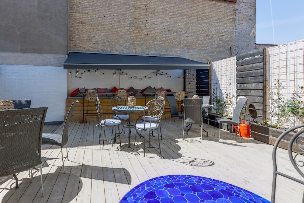 Cameo Boutique Hotell 5/48