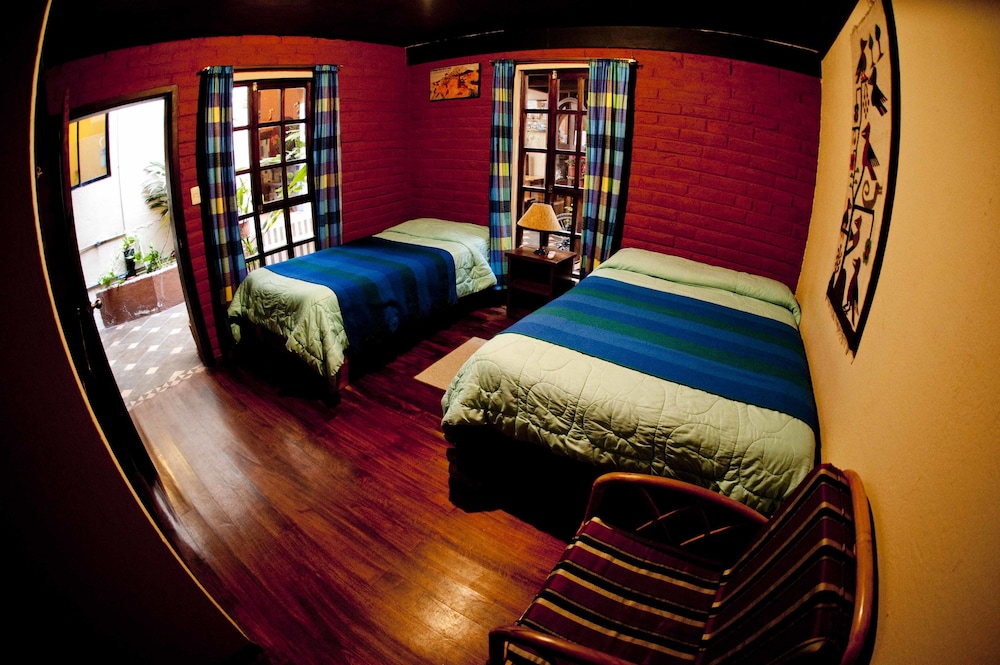 La Casa Del Arupo 39/66