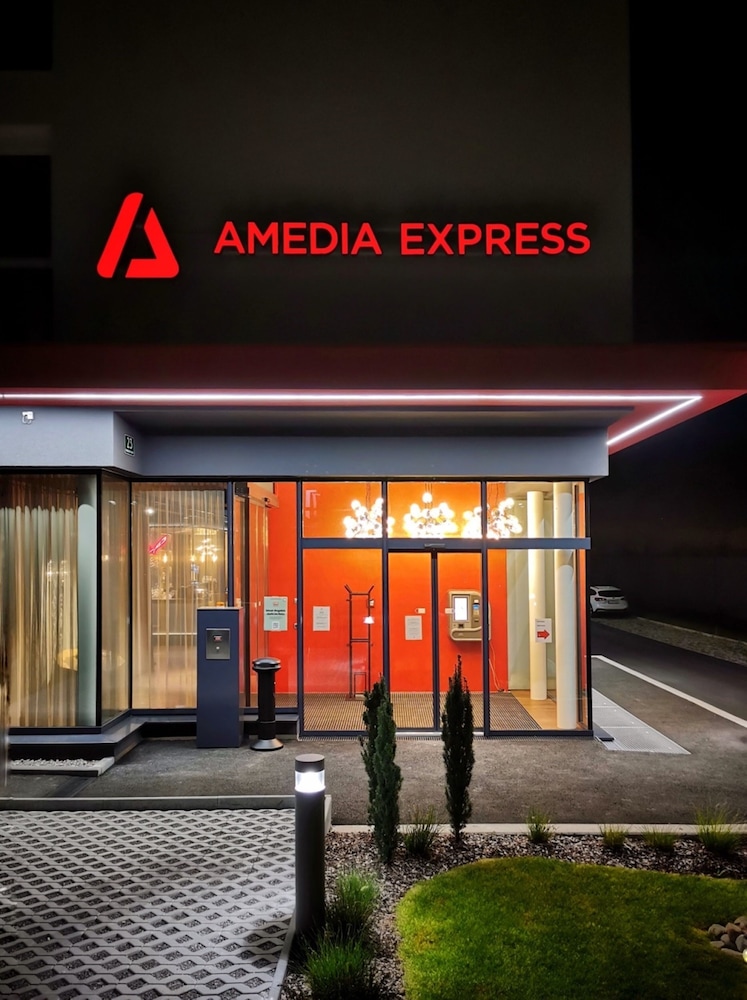 Amedia Airport Graz 2/73