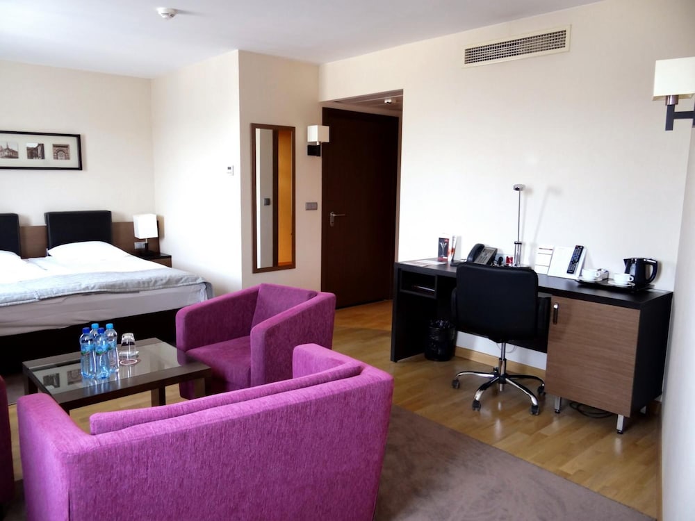 QUBUS HOTEL BIELSKO - BIALA 32/50