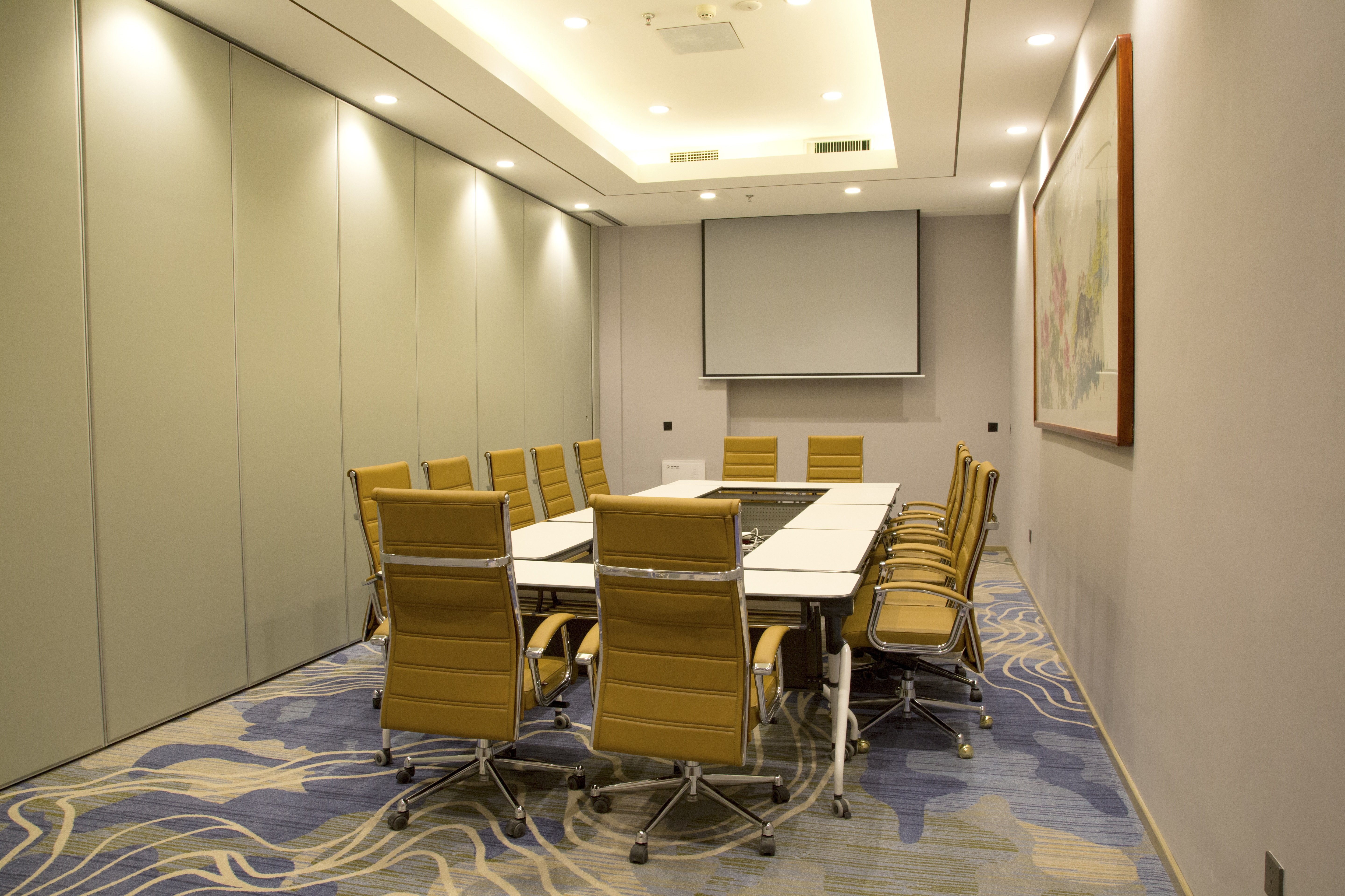 Holiday Inn Express Anshan Downtown 65/74