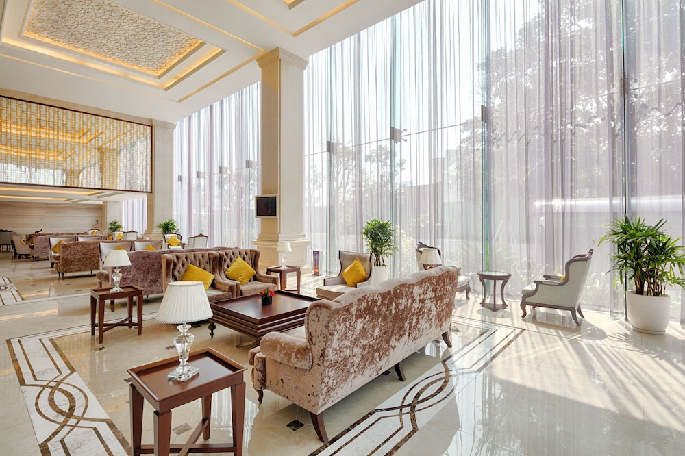 Melia Vinpearl Da Nang Riverfront 67/81