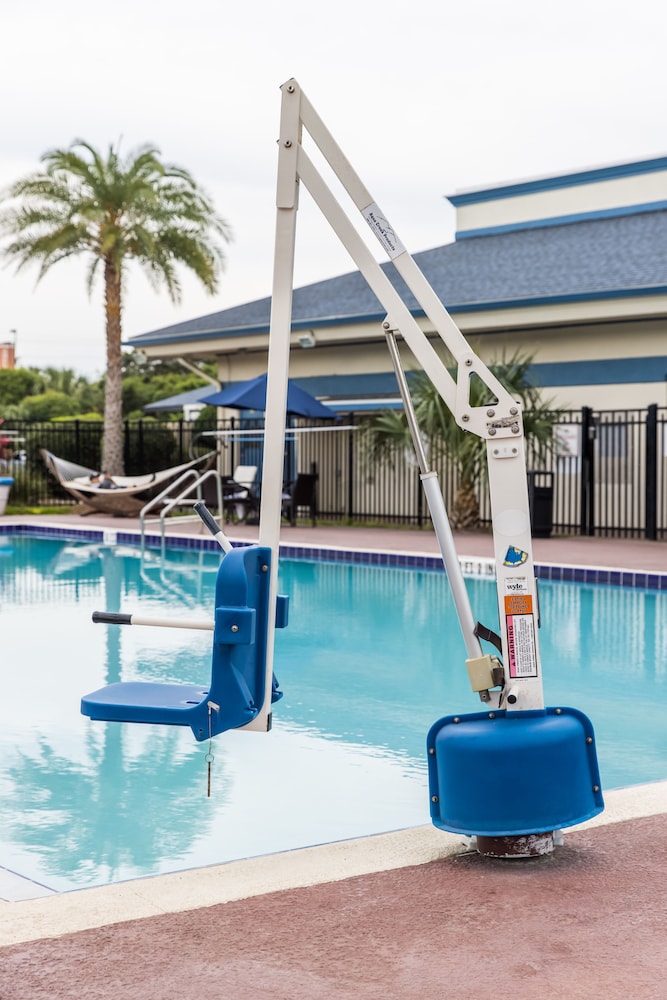 Ocean Coast Hotel at the Beach Amelia Island 51/64