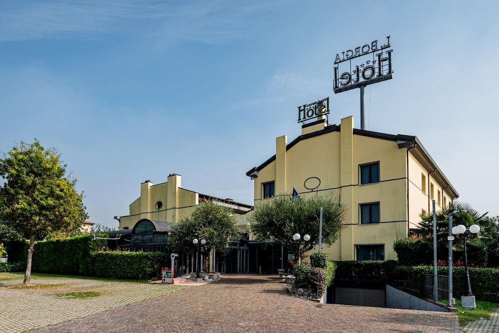 hotel