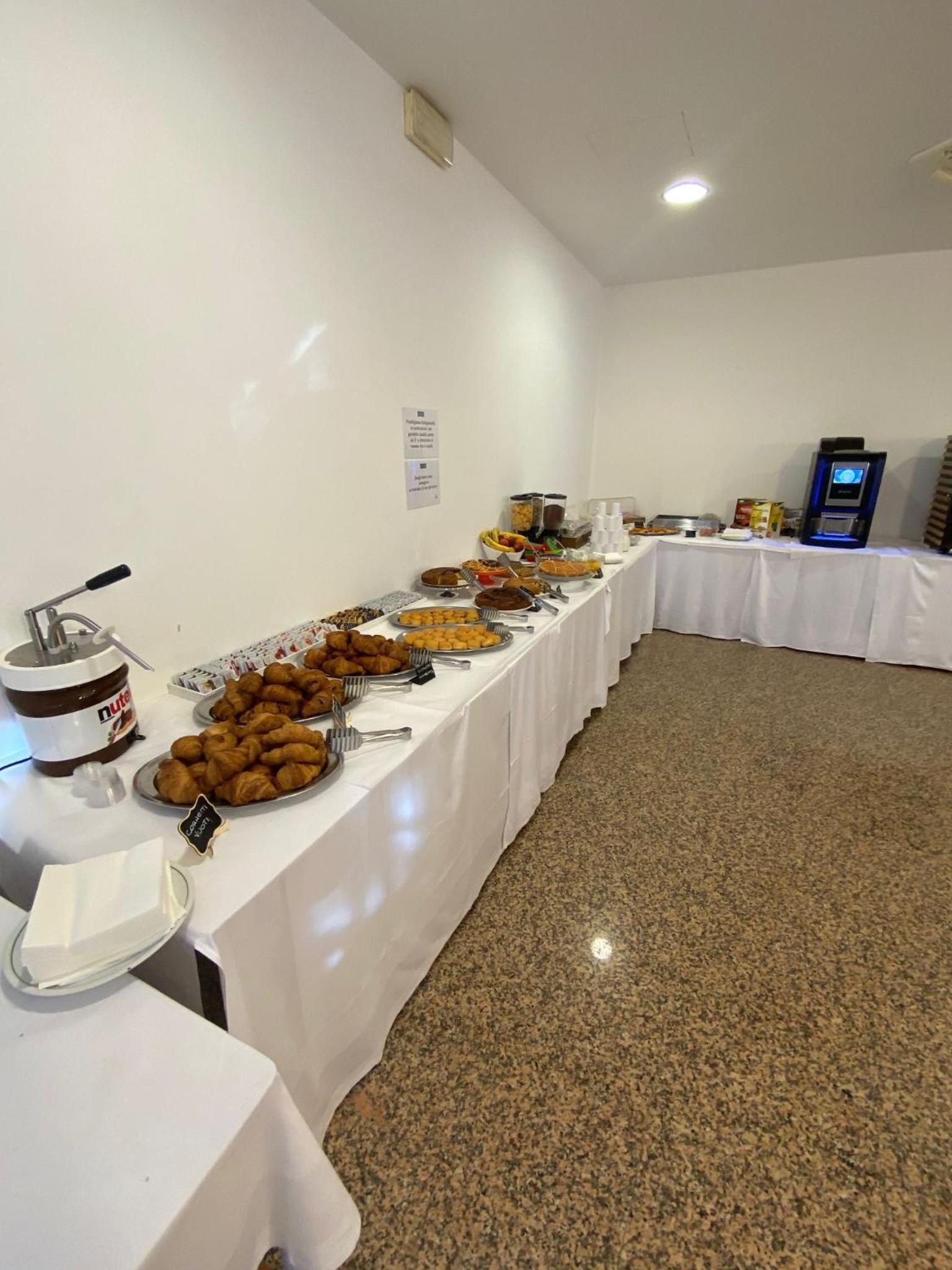 Hotel Modenese 31/50