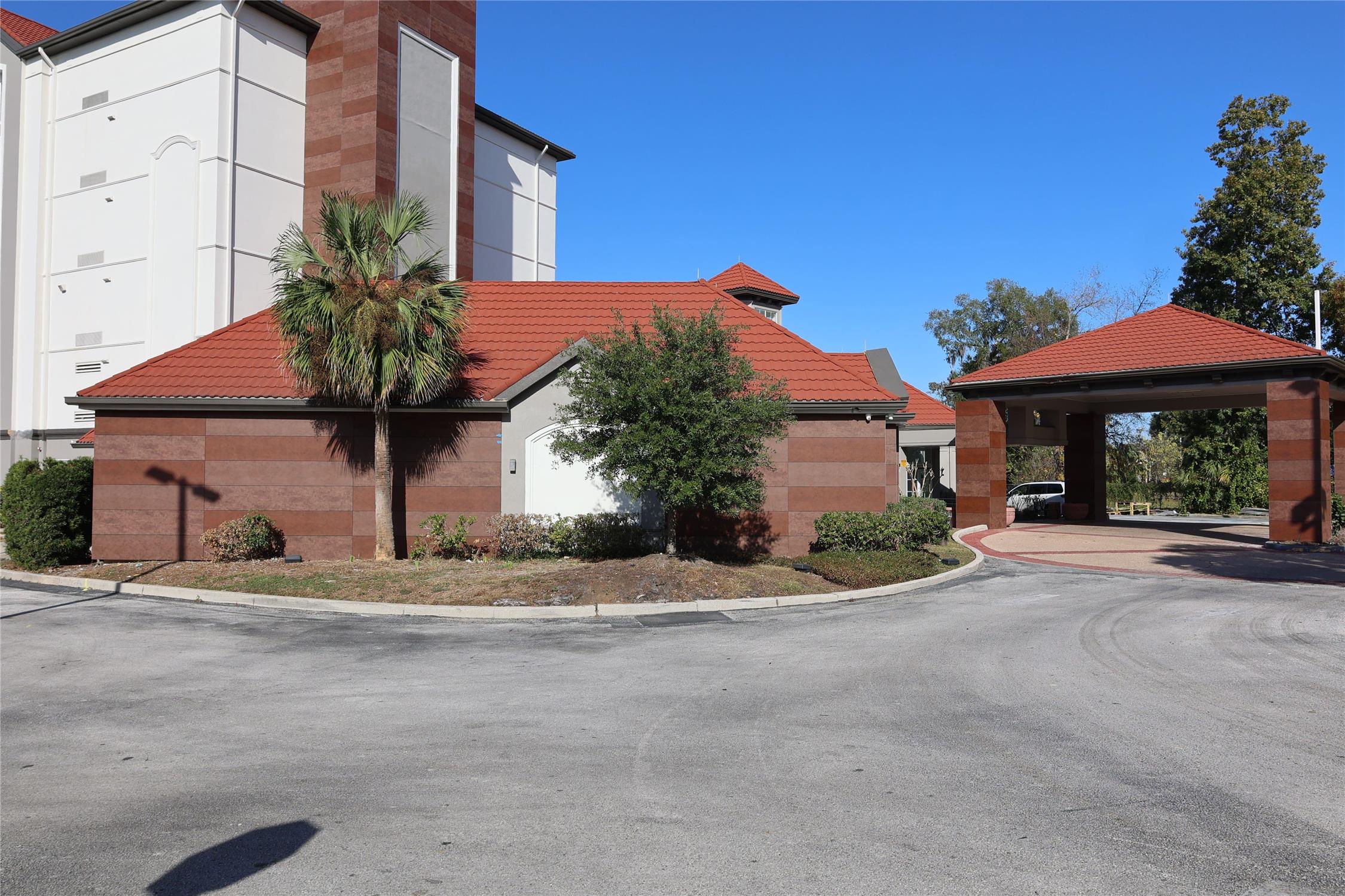 La Quinta Inn Suites Ocala 57/72