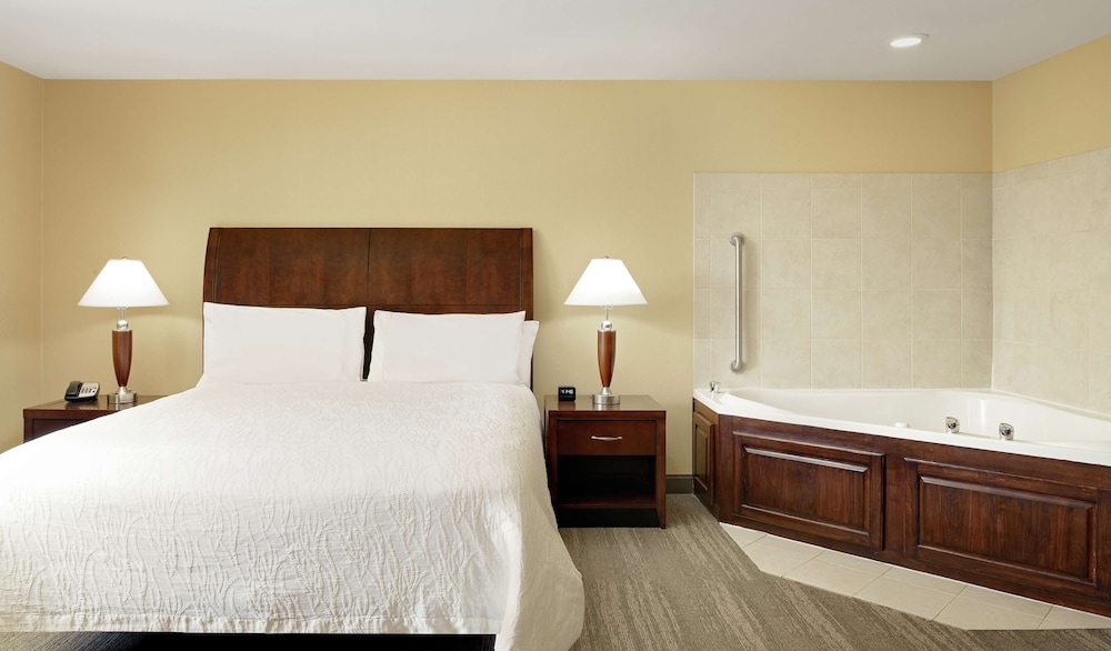 Hilton Garden Inn Fontana 11/46