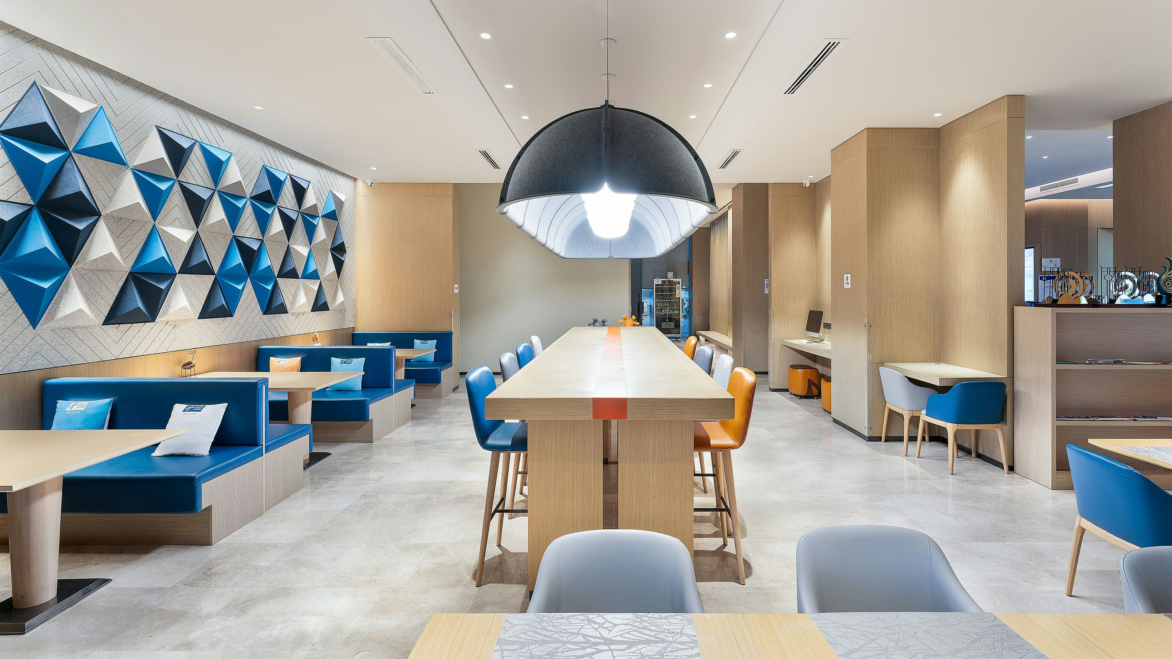 Holiday Inn Express Kunming West 31/49