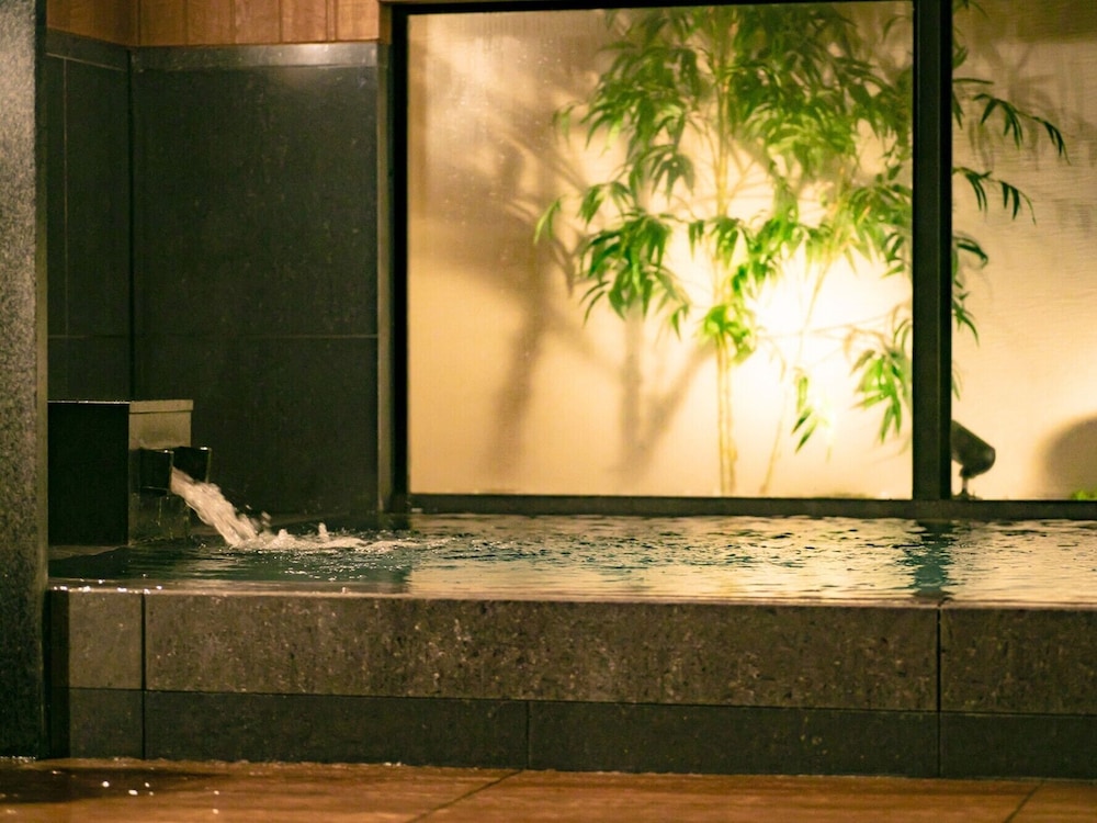 Hotel Shuranza Chiba 9/66