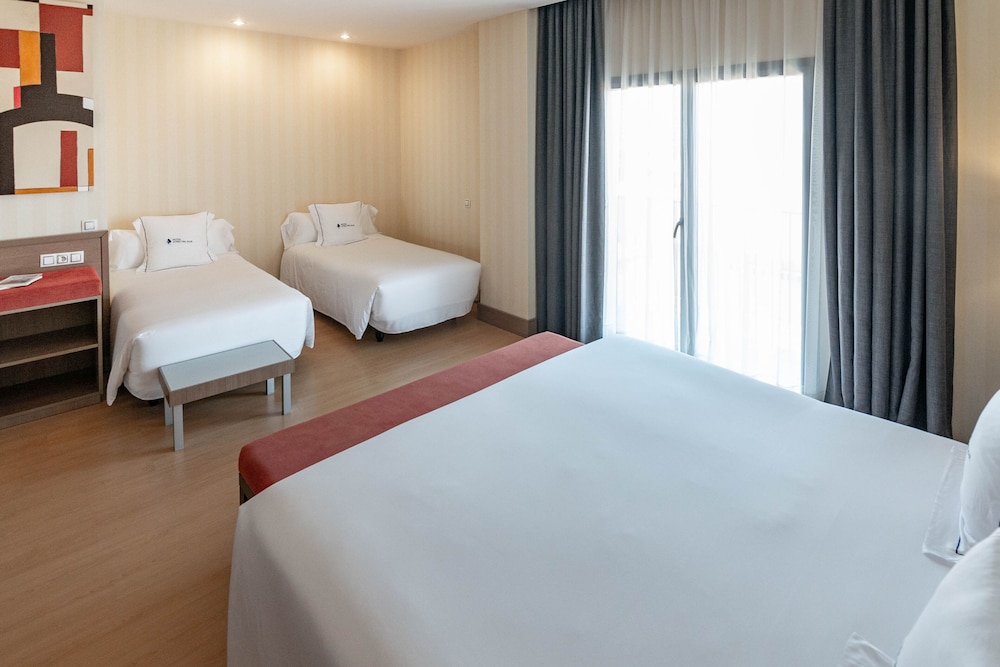 Hotel Ibersol Atrio Del Mar 15/68