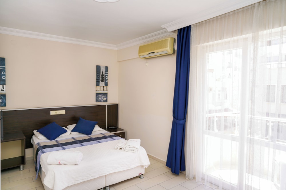 Aristo Hotel 27/55