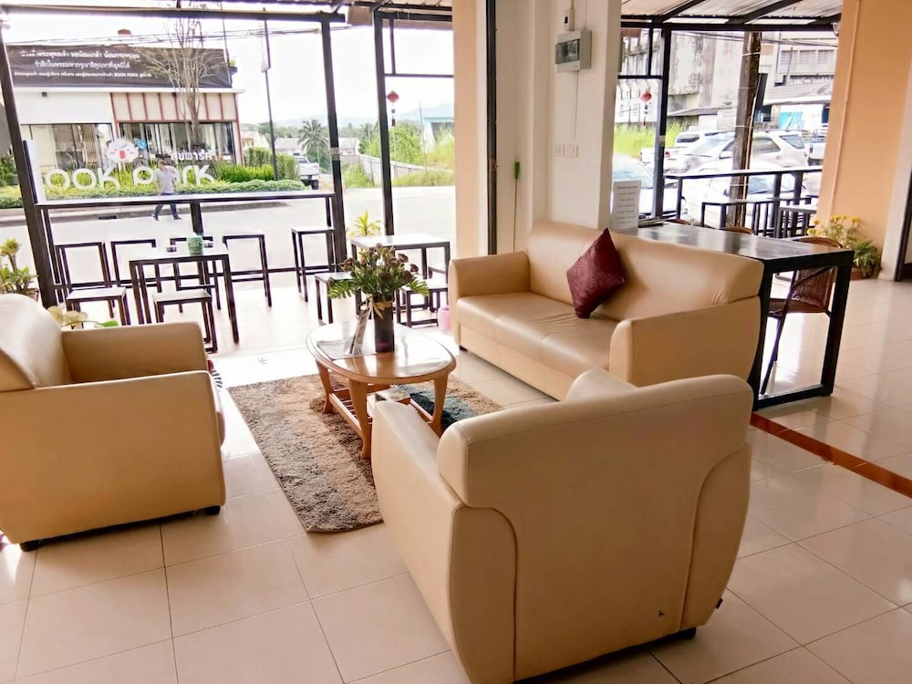 Rueangrat Hotel 38/51
