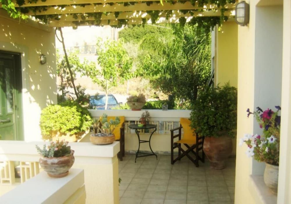 Villiana Holiday Apartments 36/50