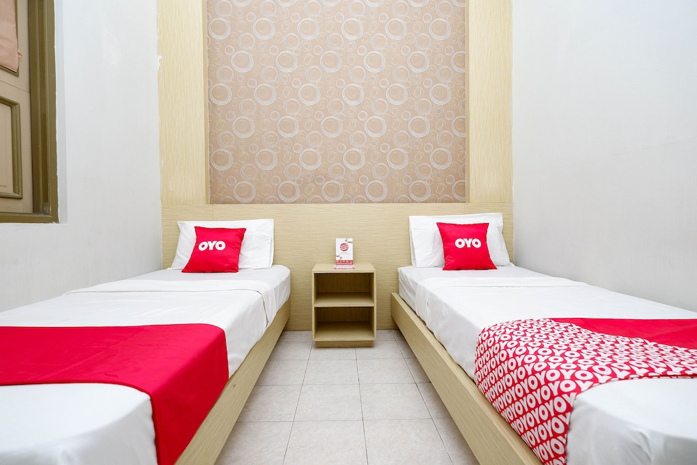 OYO 2436 Hotel Kencana 15/52