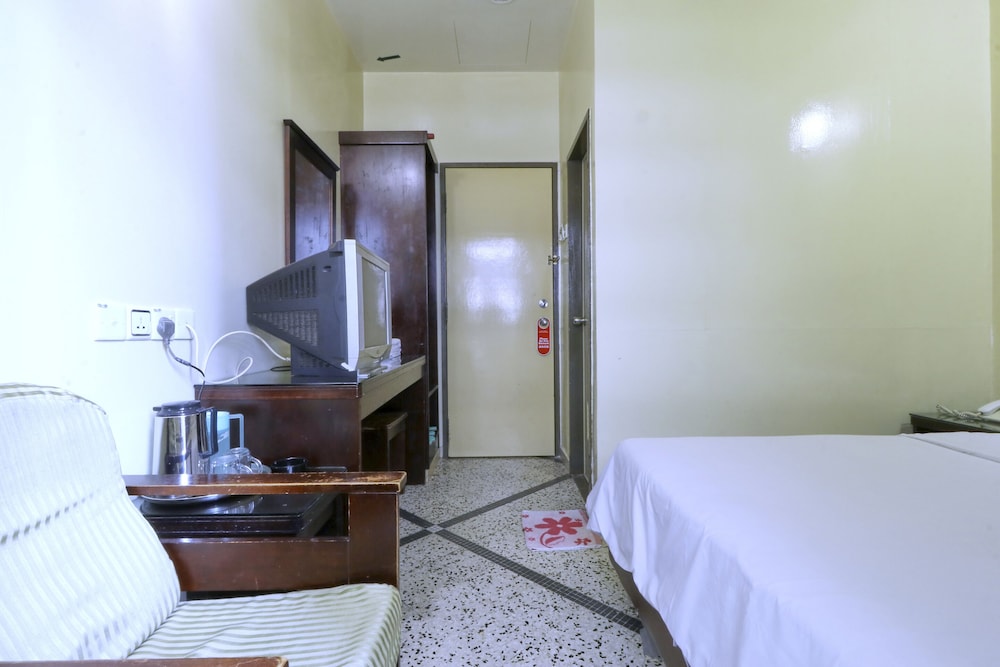 Nan Yeang Hotel 85/126