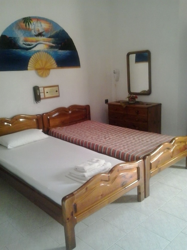 Hotel Mary 17/38