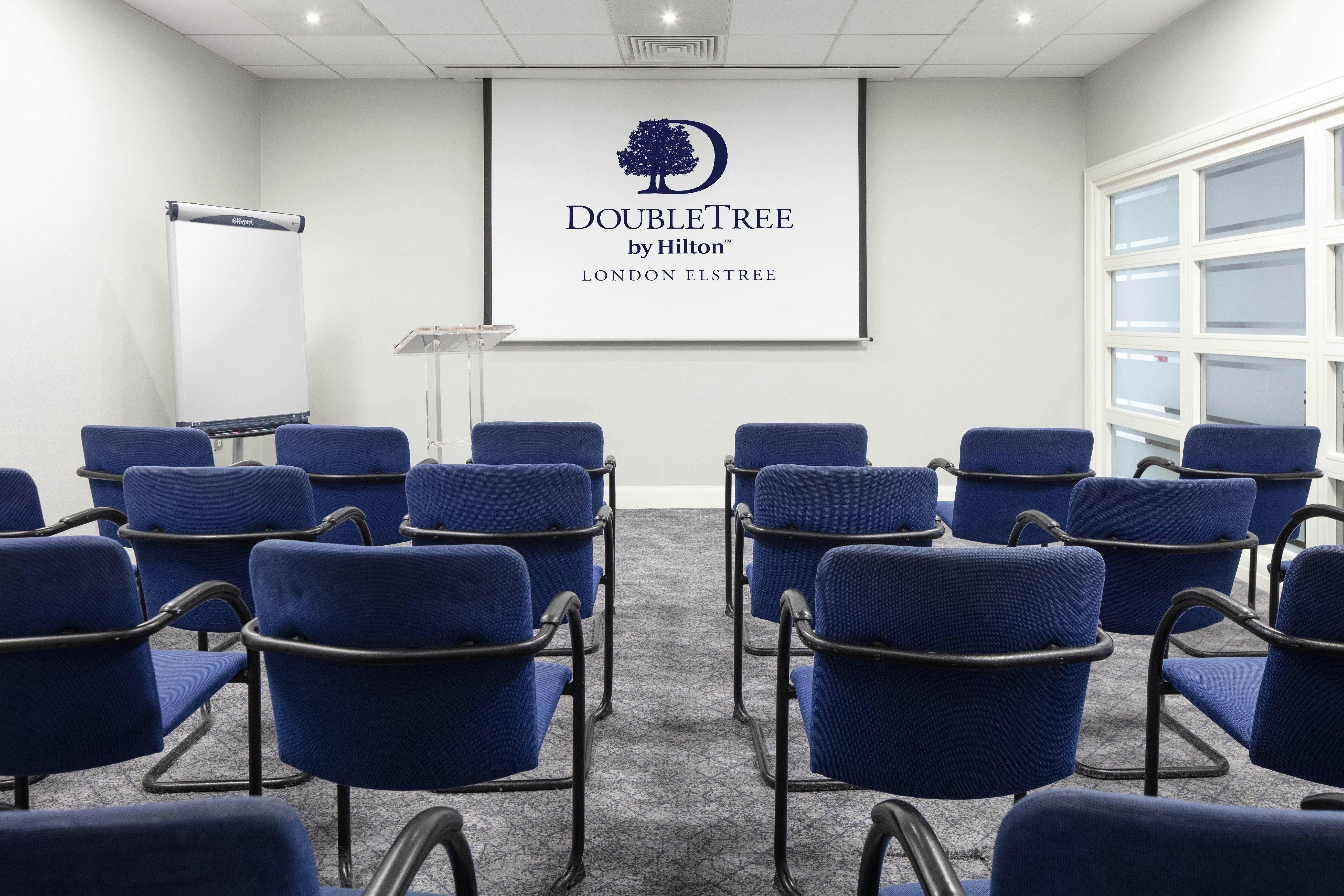 DoubleTree by Hilton London Elstree 69/73