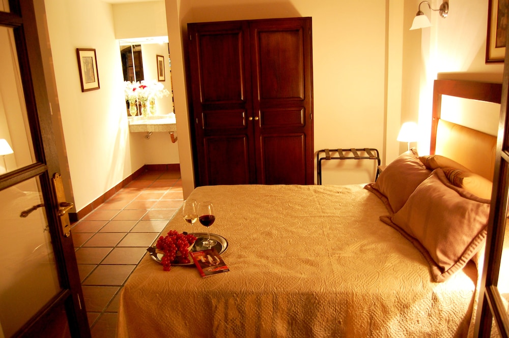Delvino Boutique Hotel 24/56
