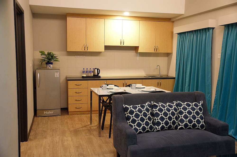 G5 Hotel And Services Apartment 10/52