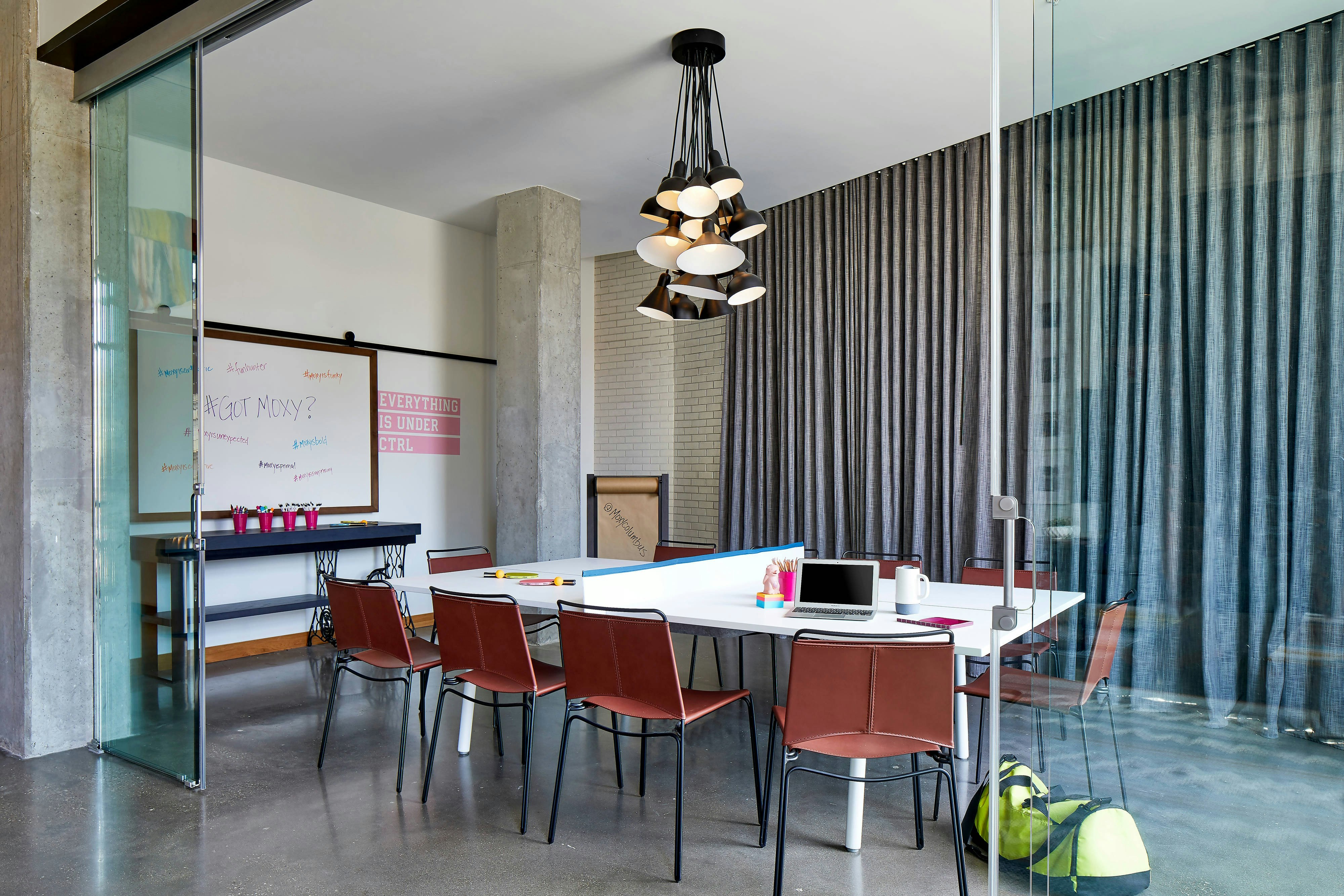 Moxy Columbus Short North 15/19