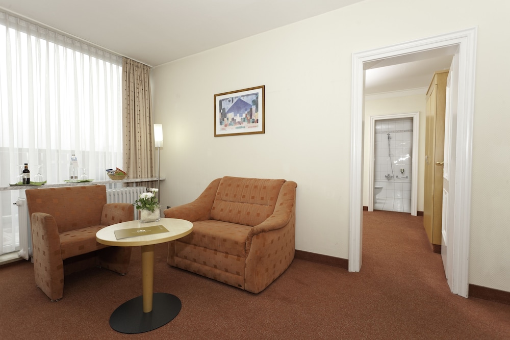 Hotel Konigshof 33/49