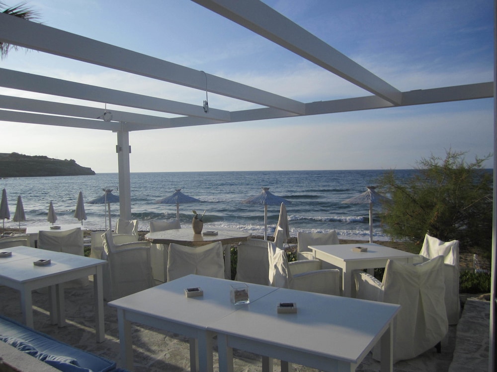 Petradi Beach Lounge Hotel 36/50