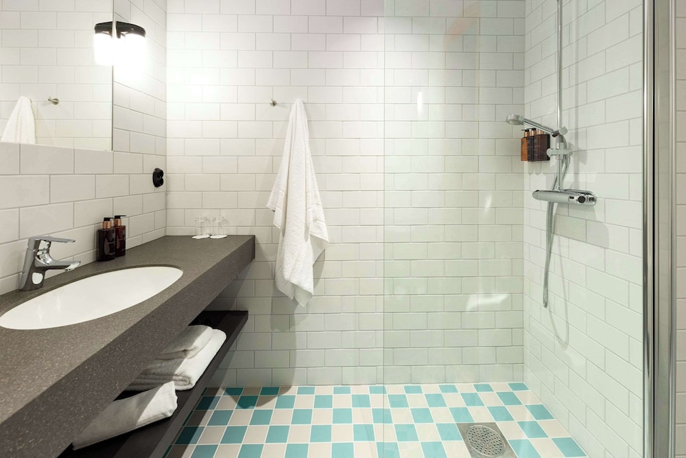 Home Hotel Magasinet 50/50