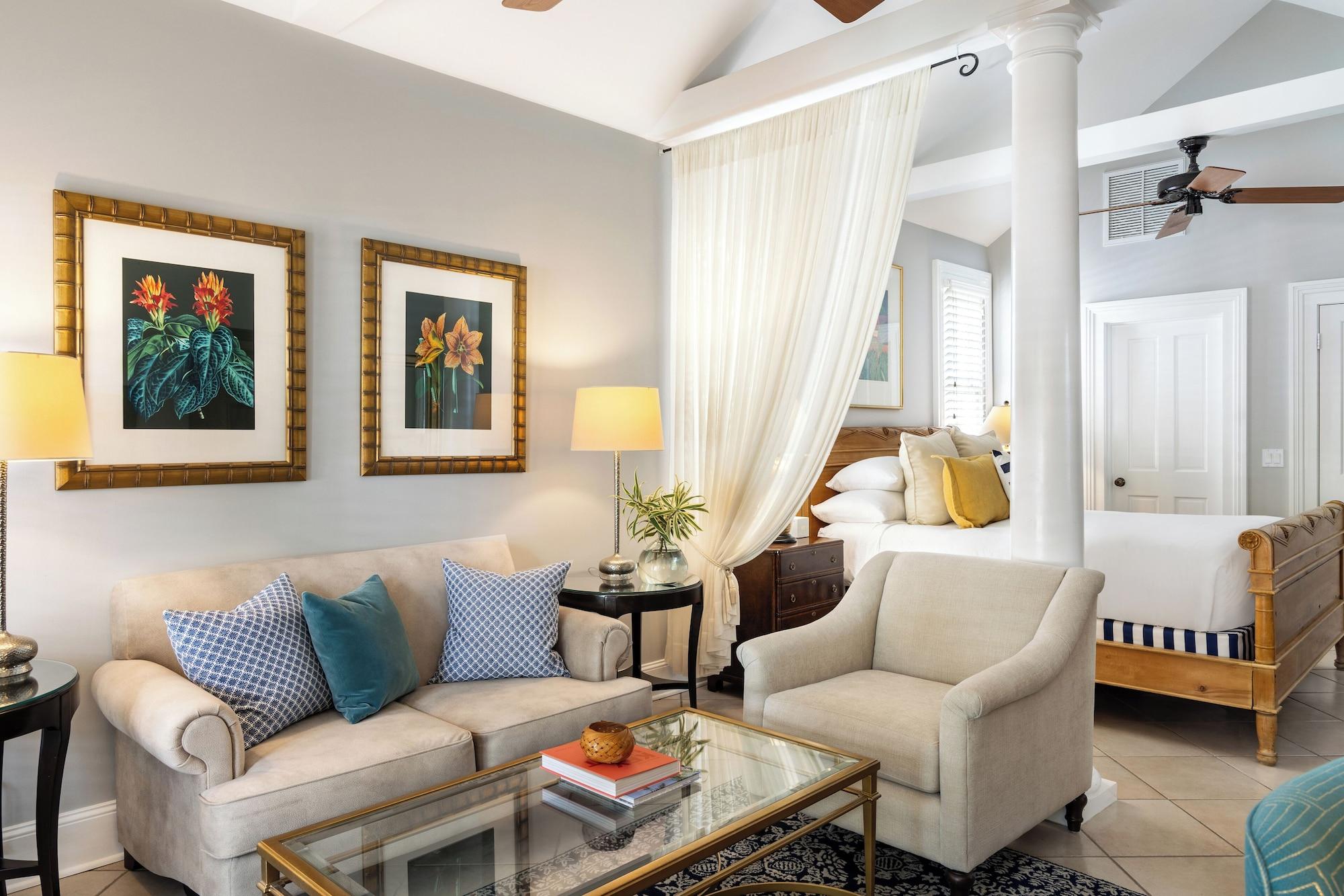 Marquesa Hotel 34/50