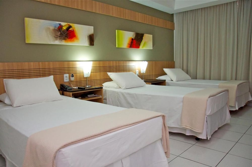 Delcas Hotel 27/68