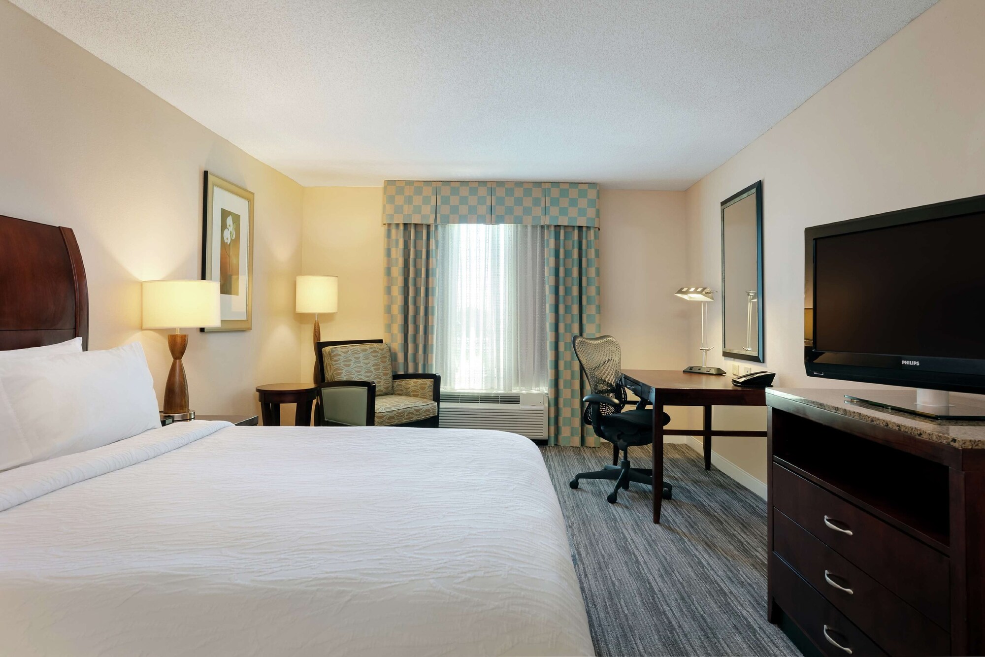 Evolution, King Bed