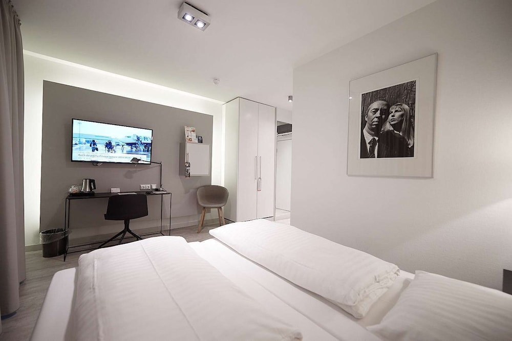 Hotel Amadeus 14/72
