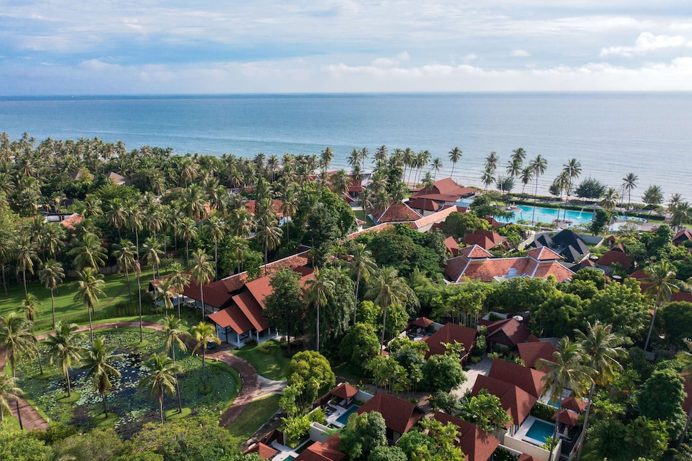 Wyndham Hua Hin Pranburi Resort and Villas 30/50