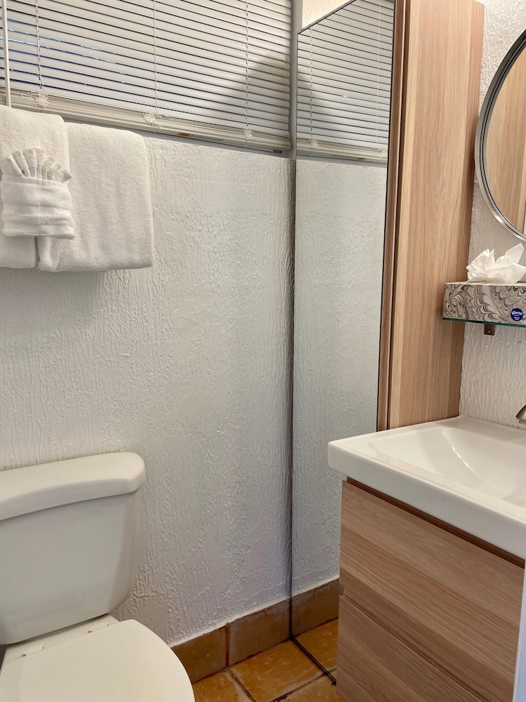 Turtle Beach Resort and Inn 49/50