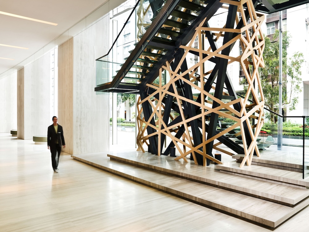 East Hong Kong Hotel 32/64