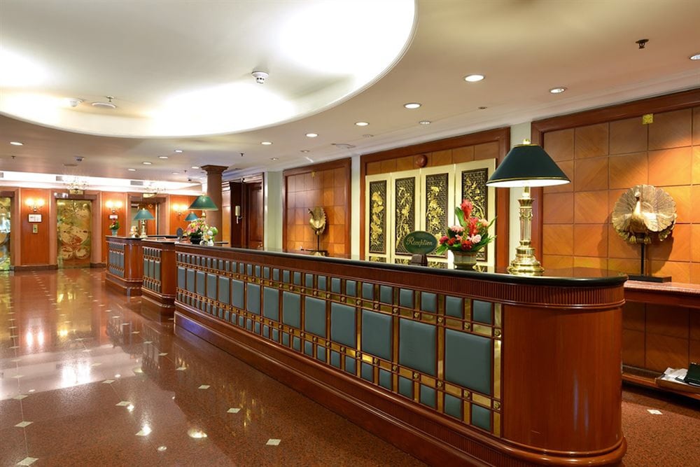 Evergreen Laurel Hotel 7/69
