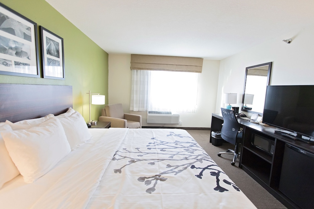 Sleep Inn & Suites Pleasant Hill - Des Moines 16/37