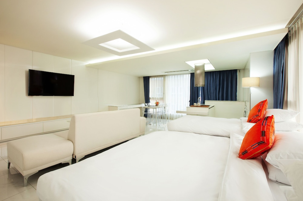 Shin Shin Hotel Jeju Ocean 19/58
