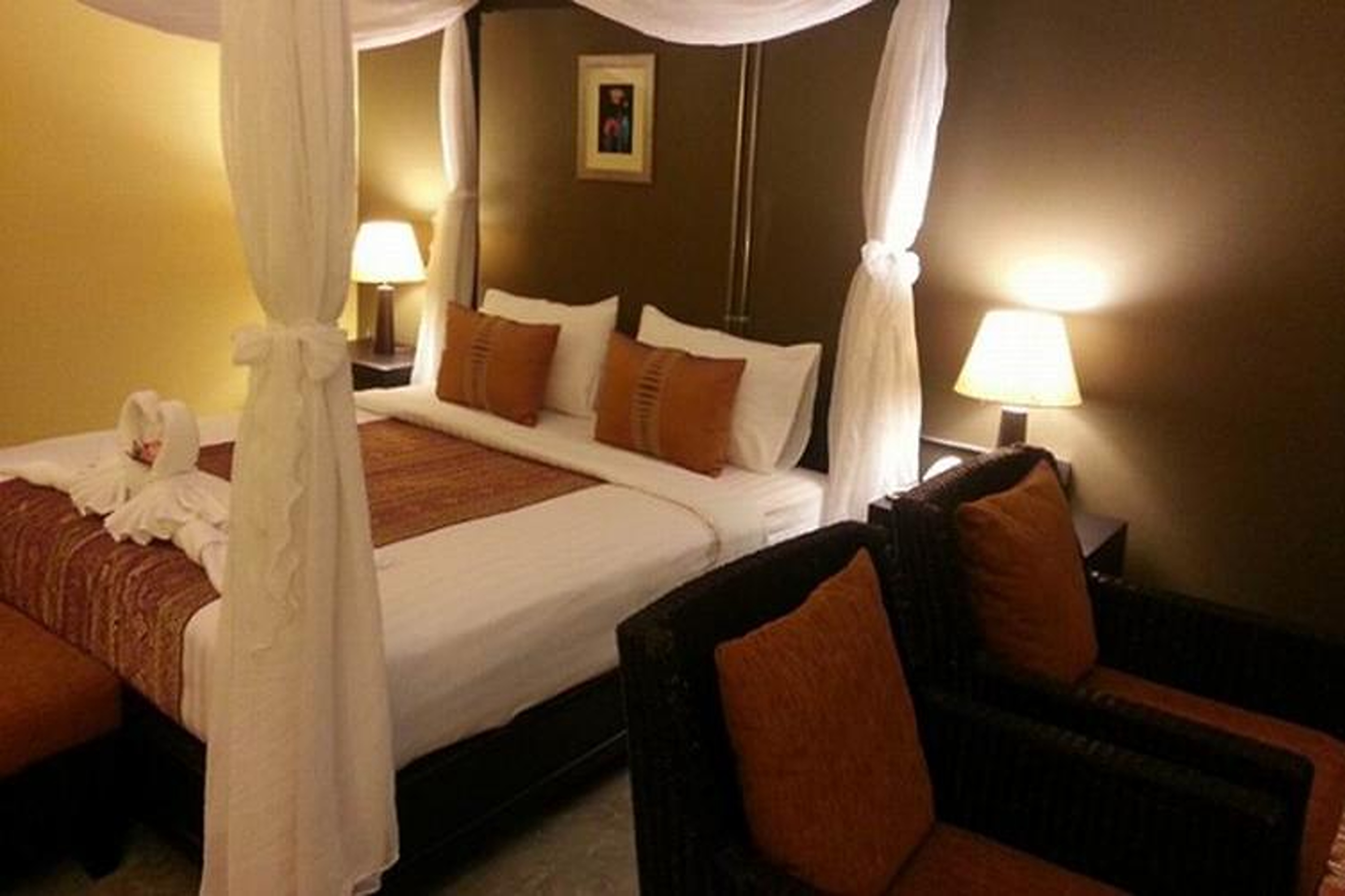 جناح جونيور، Baan Phuanda Phuket 5/7