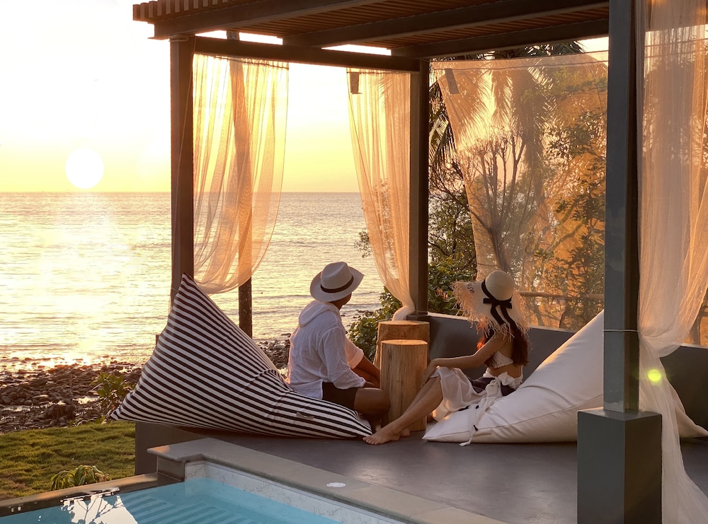 Nest Sense Resort 24/70