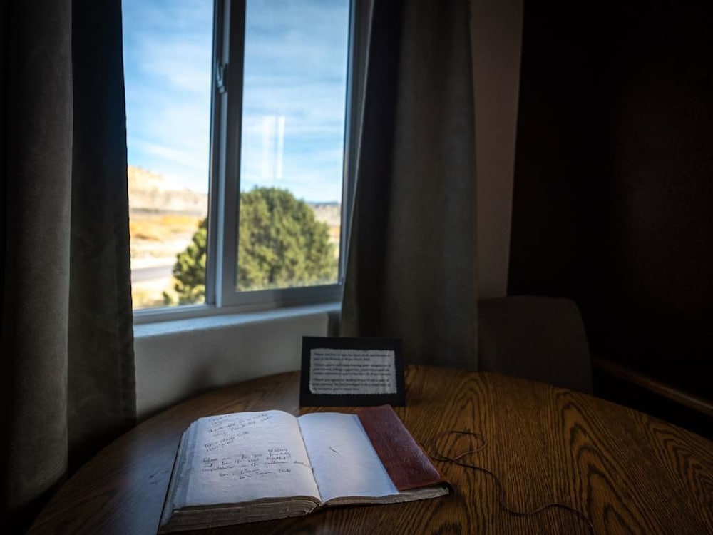Bryce Trails Bed and Breakfast، سيدار سيتي 19/50