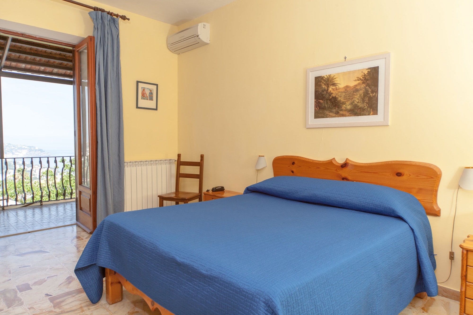 COMFORT, DOUBLE OR TWIN BED, SEA VIEW, TERRACE