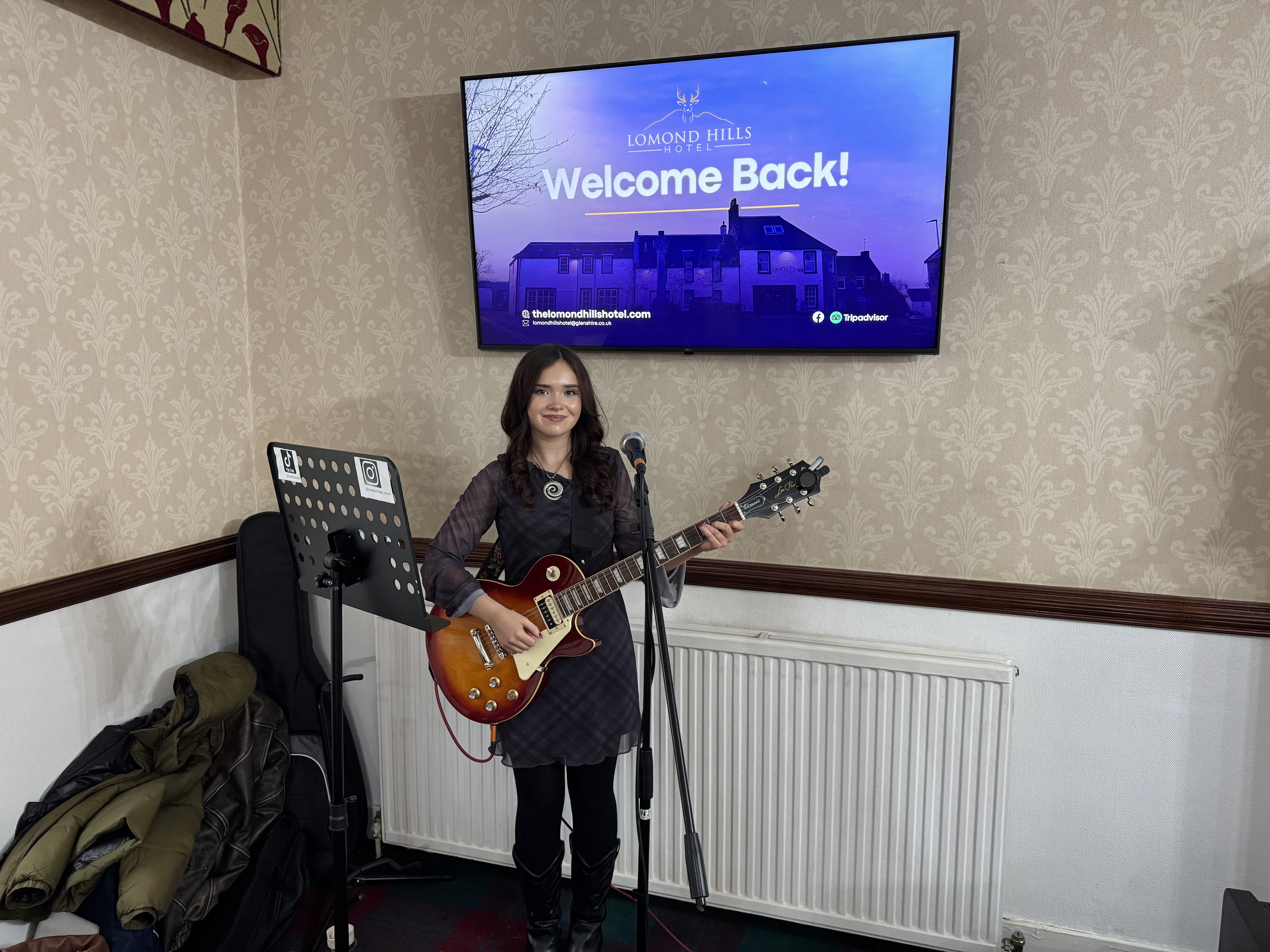 Lomond Hills Hotel 4/34