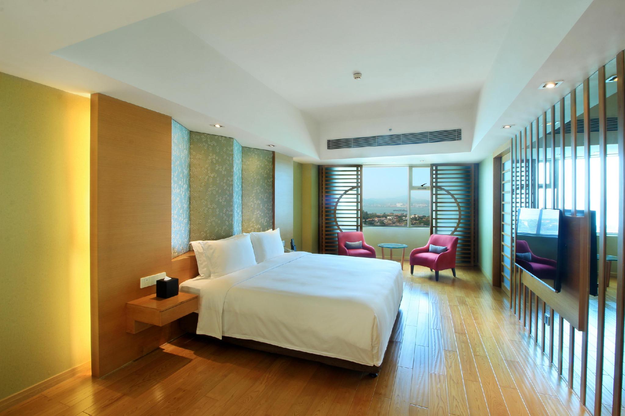 Wooden, Suite, Sea View