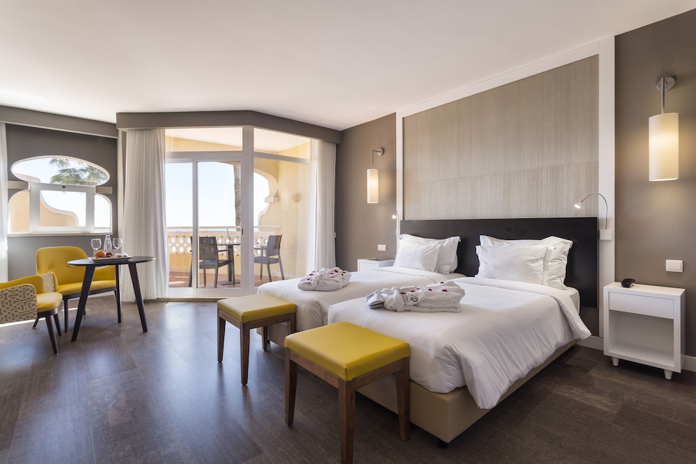 AP Oriental Beach - Adults Only 12/47