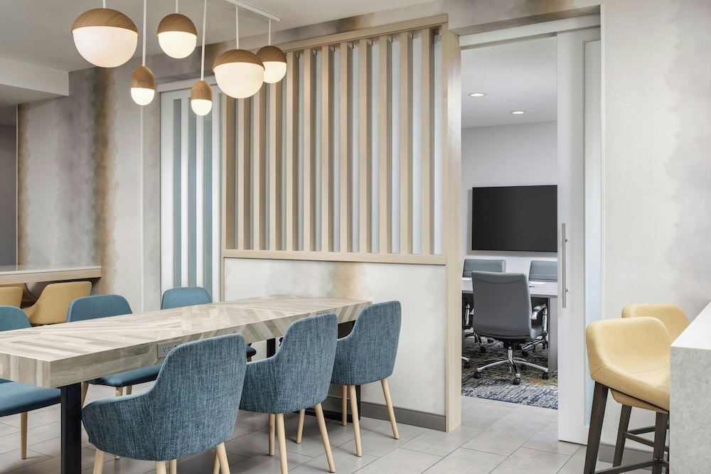 TownePlace Suites by Marriott Hixson 31/40