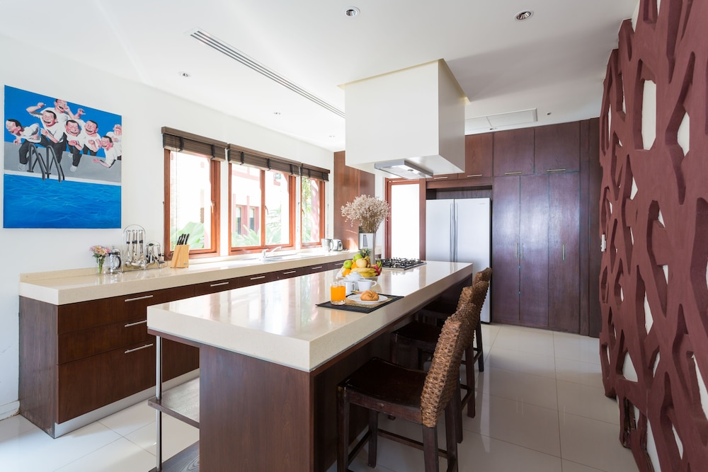 Amatapura Beach Villa 12 51/57