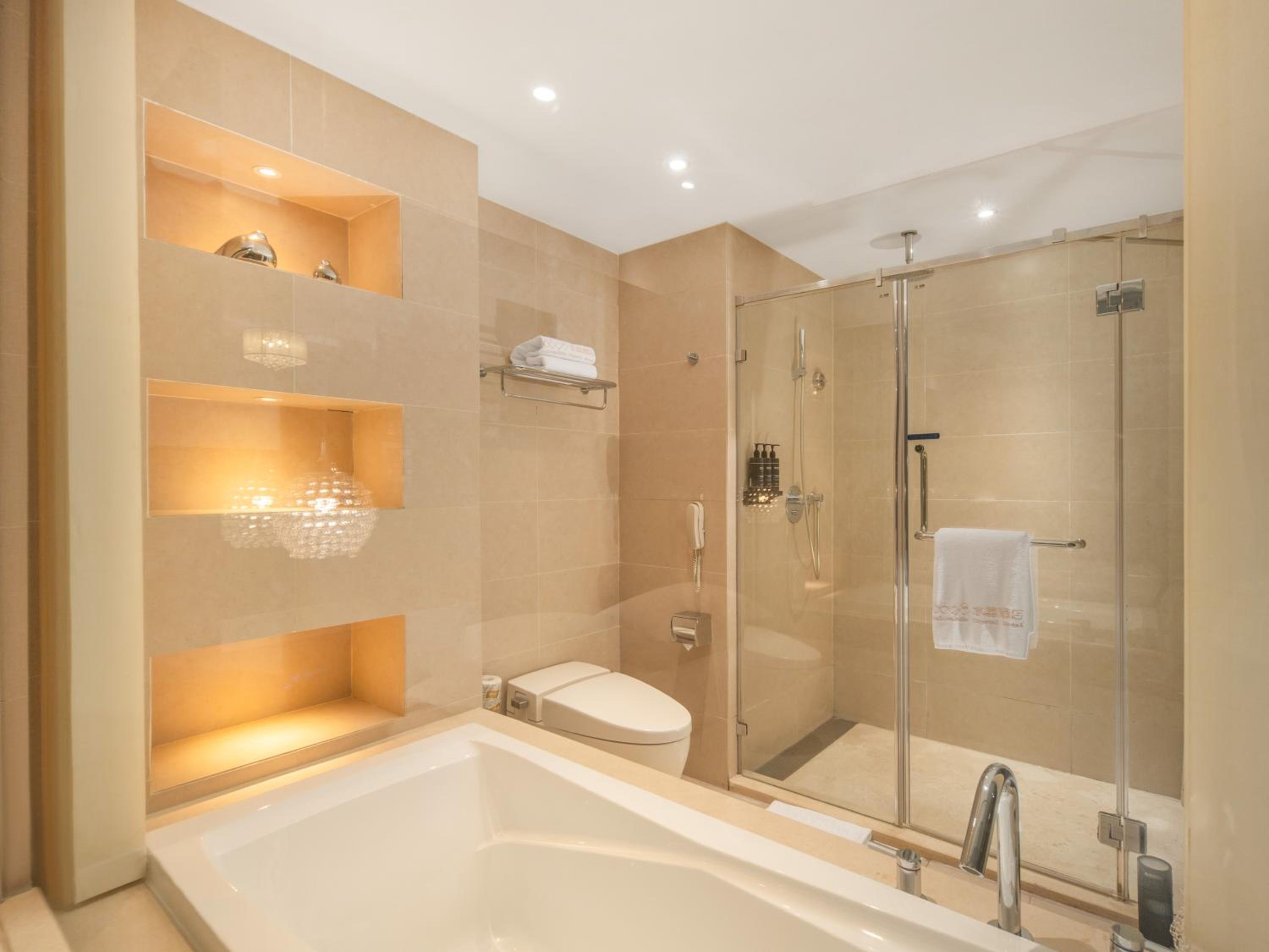 6698 Crystal Hotel (Hangzhou Sijiqing) 52/53
